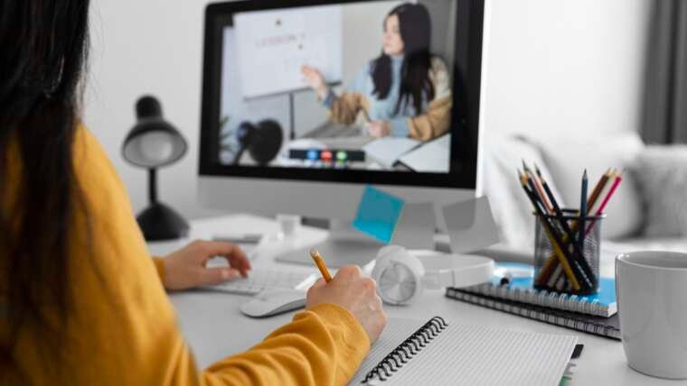 Best Online Courses to Learn in 2025 for Career Growth